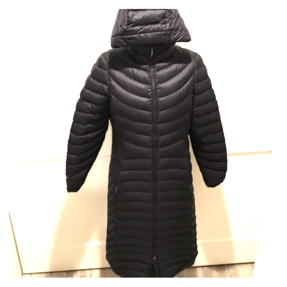 6HR SALE  LL Bean Women’s Down Coat